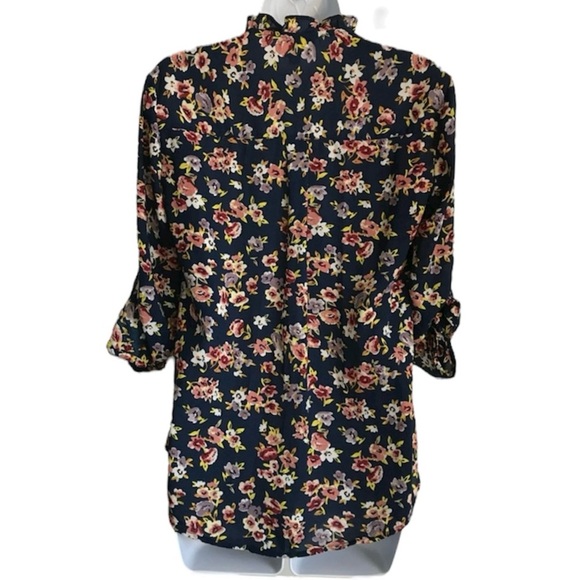 🔴 4/$15 EXPRESS Women’s S Portofino Slim Multi Floral Print Loop LS Blouse EUC - Picture 2 of 16